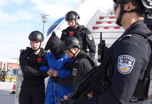 Read more about the article Ekstradisi Chen Zhi: Jalan Keluar Kamboja dari Tekanan Diplomatik?