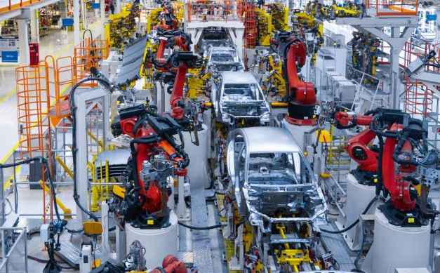 Read more about the article Harga Mobil Baru Makin Tak Masuk Akal, Industri Otomotif AS di Ambang Kejatuhan?