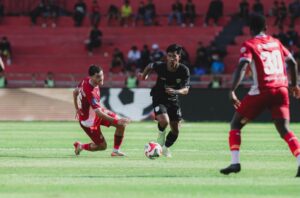 Read more about the article Hasil Semen Padang vs Persis: Laskar Sambernyawa Raih Kemenangan Kedua di BRI Super League 2025/2026